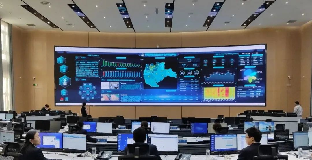 接受向导人校阅 | 尊龙凯时智能显示助力紫金山实验室展现强劲立异力